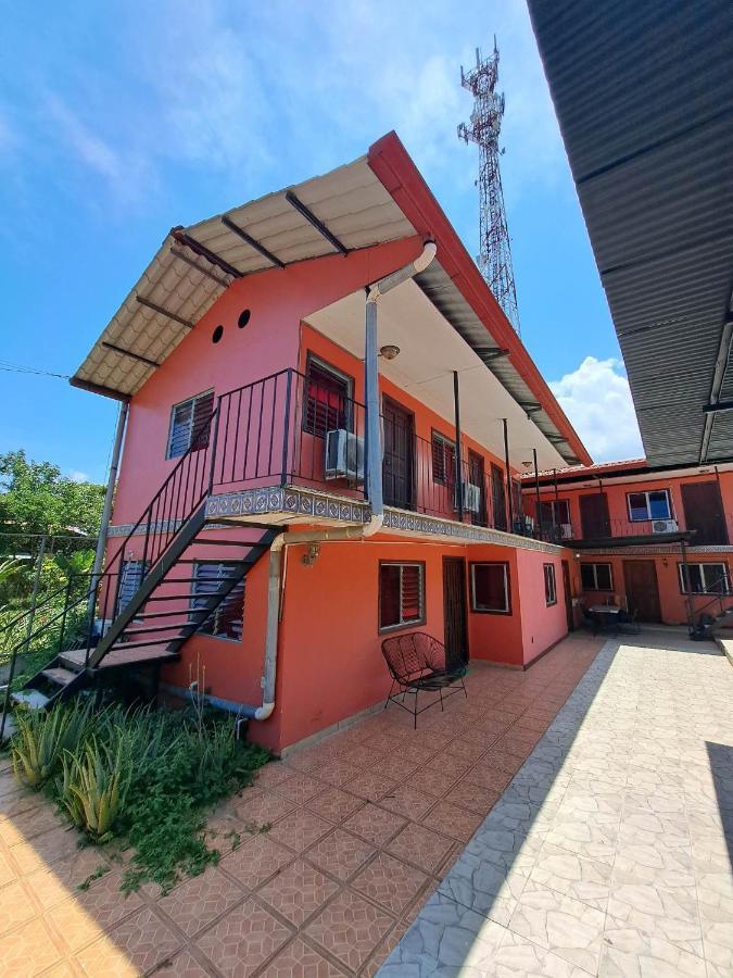 Casa Fotr Loco Hotell Uvita Eksteriør bilde